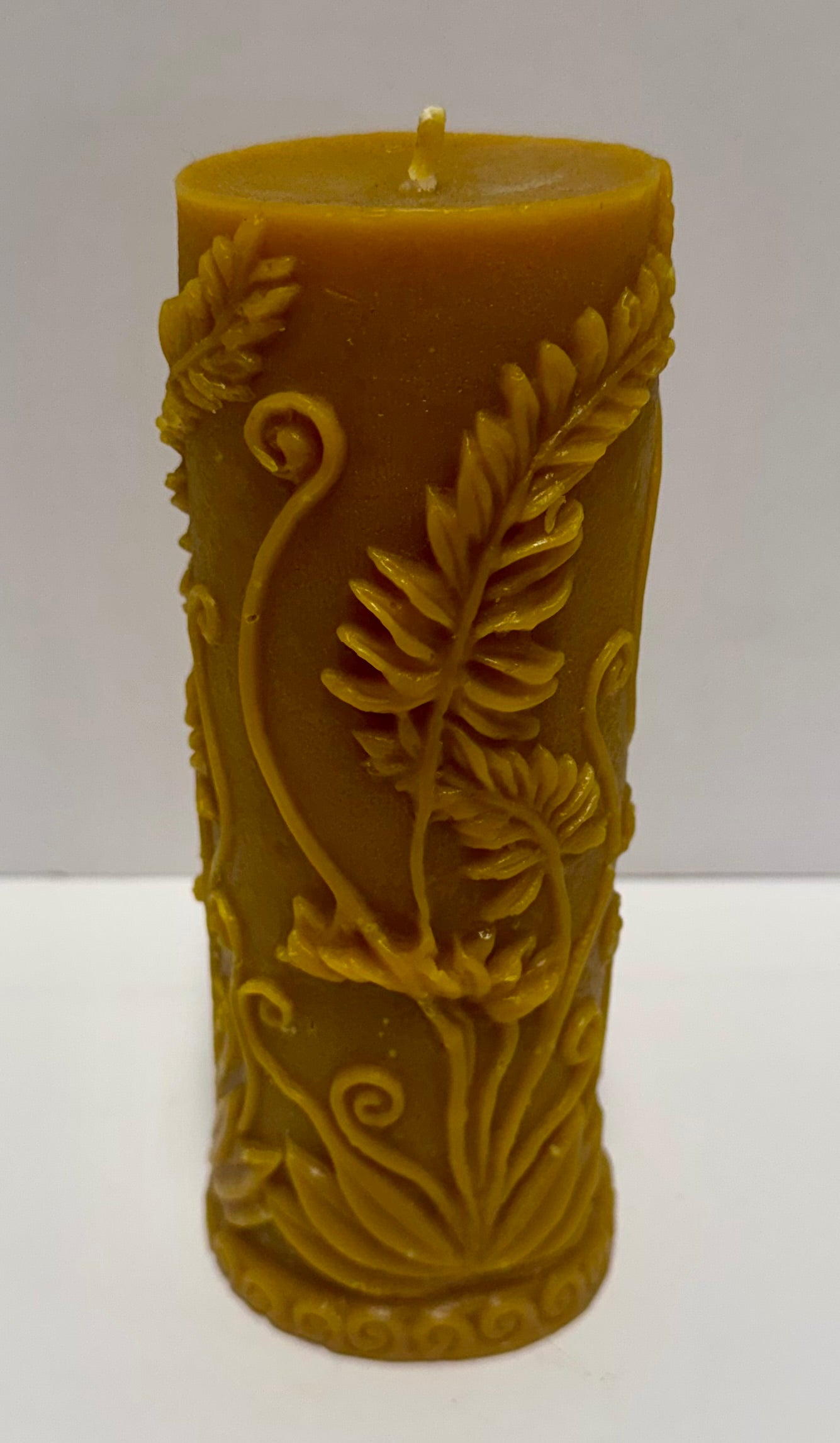 Pure Beeswax Candle (Fern)